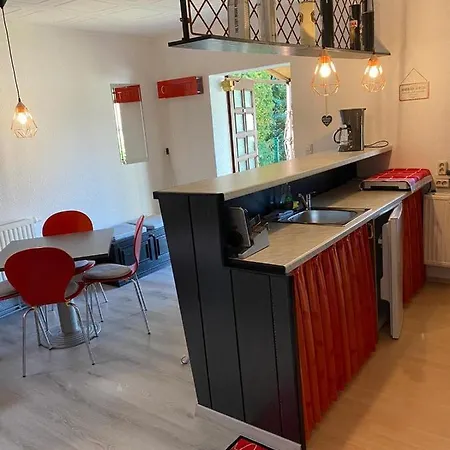 Manuelas Ferienwohnung Апартаменты *
